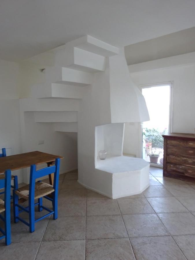 White - San Pantaleo Exterior foto