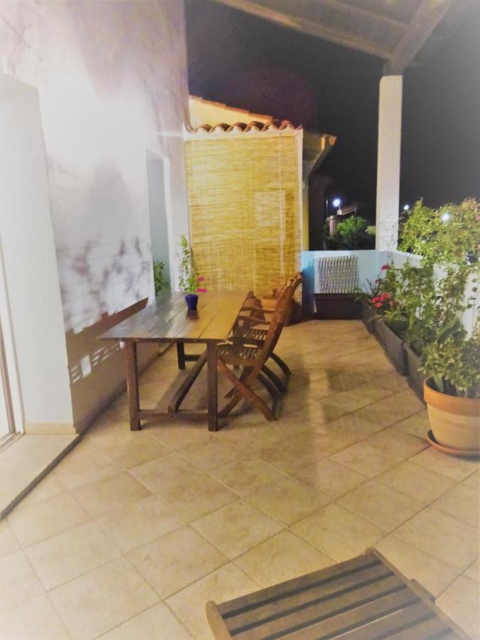 White - San Pantaleo Exterior foto