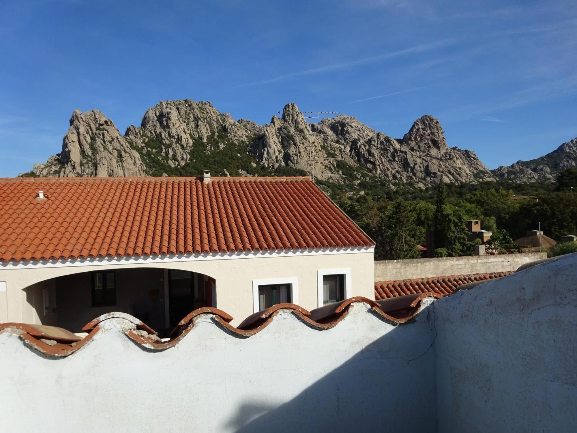 White - San Pantaleo Exterior foto